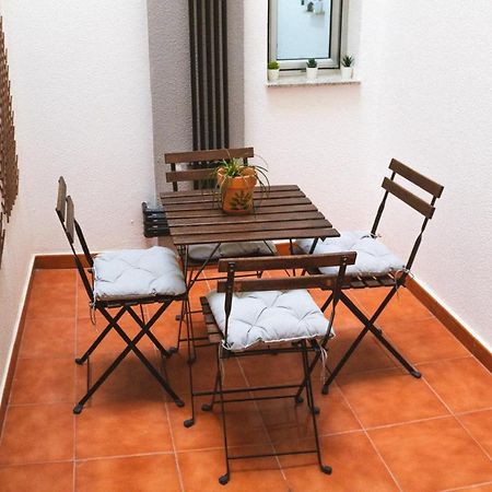 Apartment With A Patio In Las Canteras Las Palmas de Gran Canaria Exterior photo